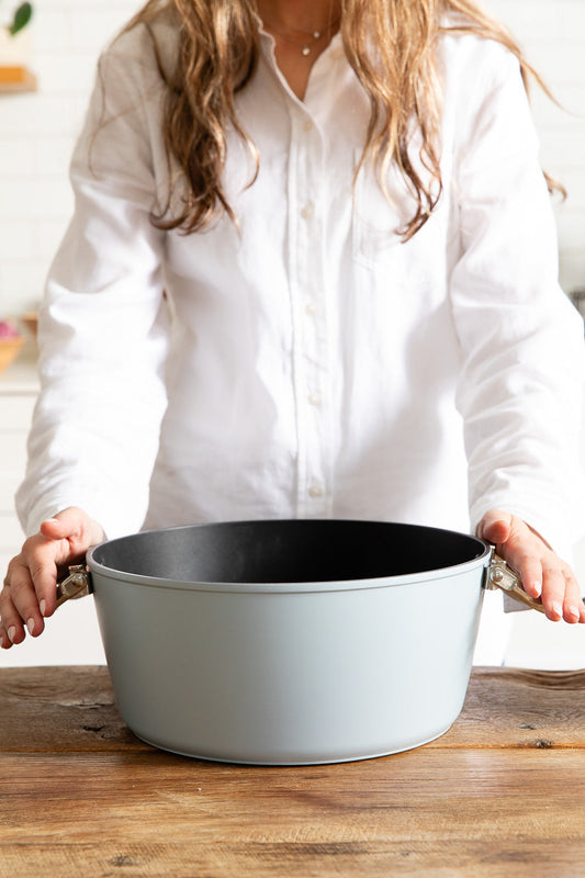 Premium Nesting Cookware Set with Foldable Handles